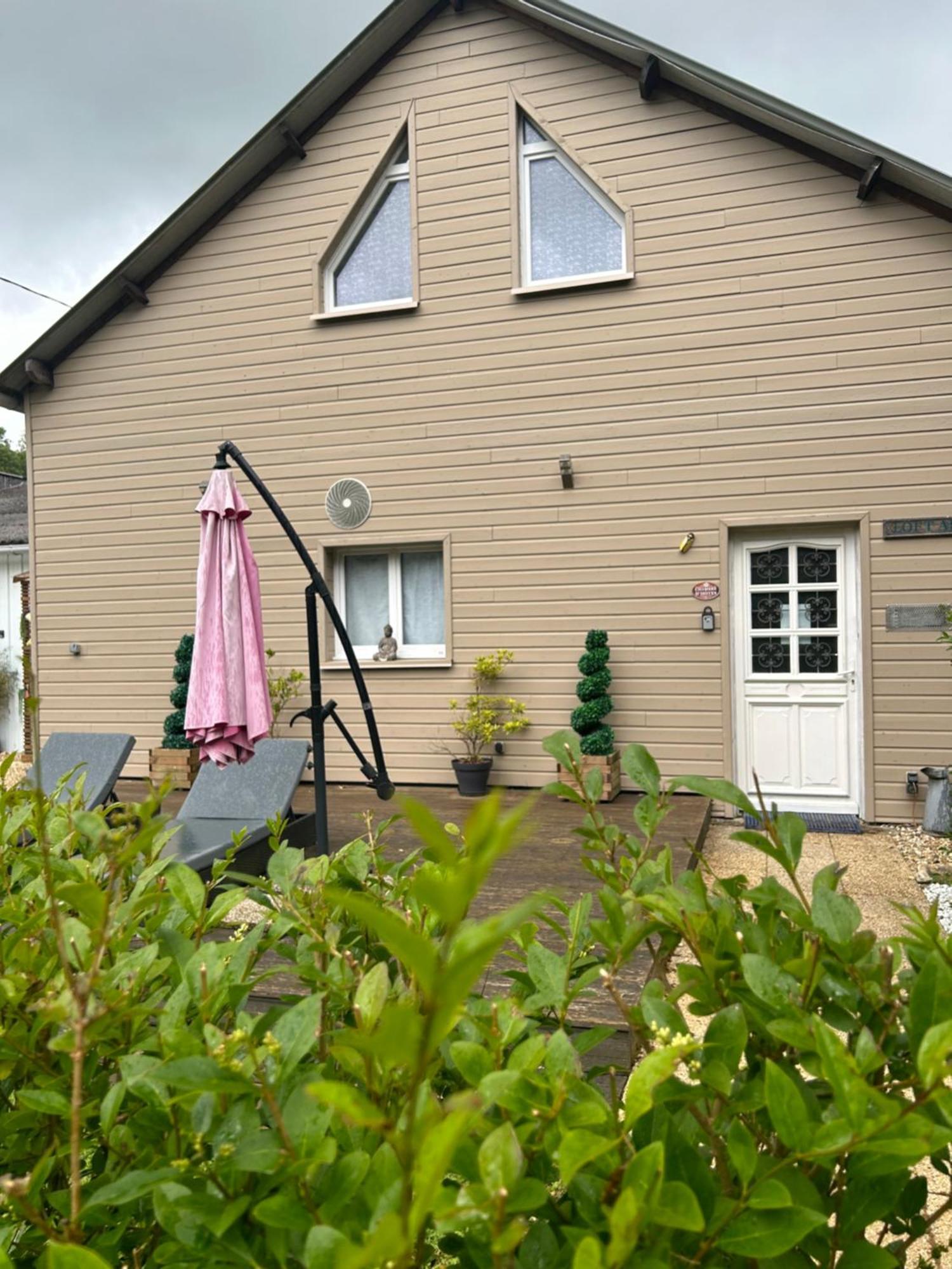 Loft And Spa Les Preaux Buitenkant foto