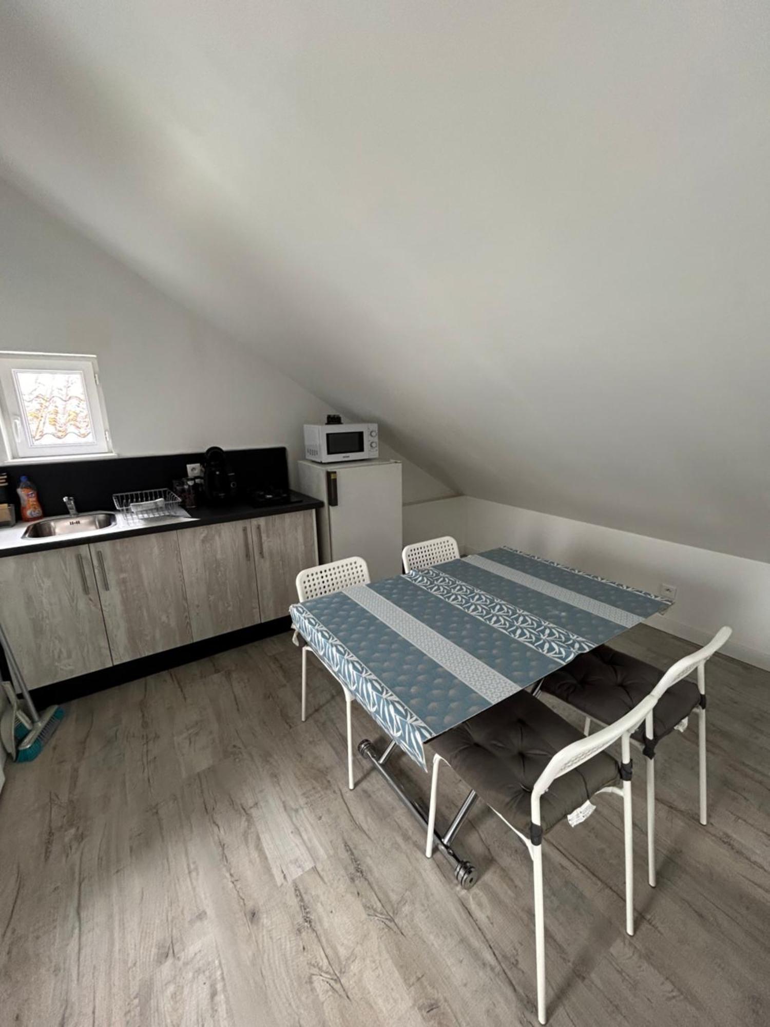 Loft And Spa Les Preaux Buitenkant foto